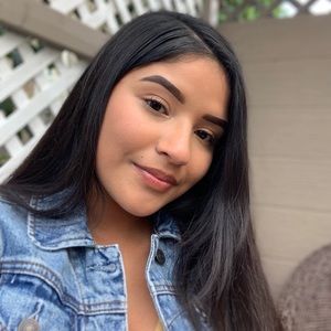 Meet your Posher, Leslie ann